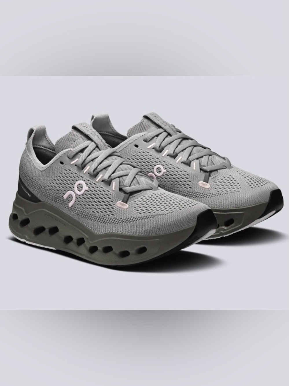 On Running Cloudsurfer Max Women’s Size 9